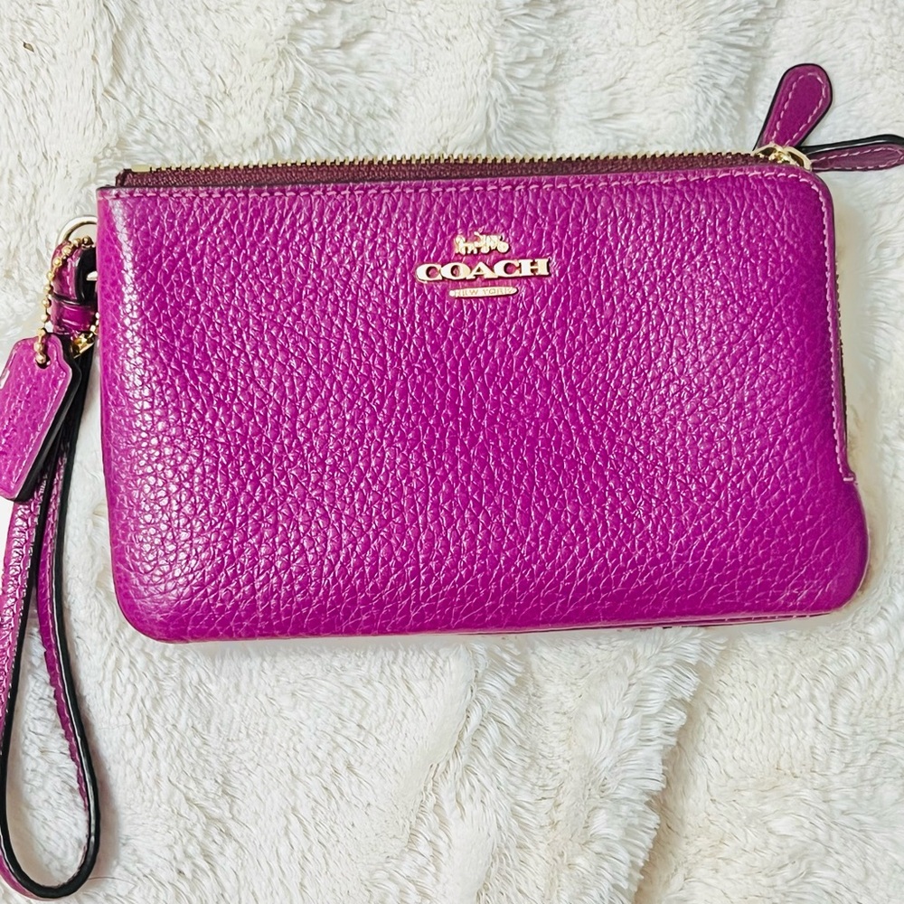Coach change wallet